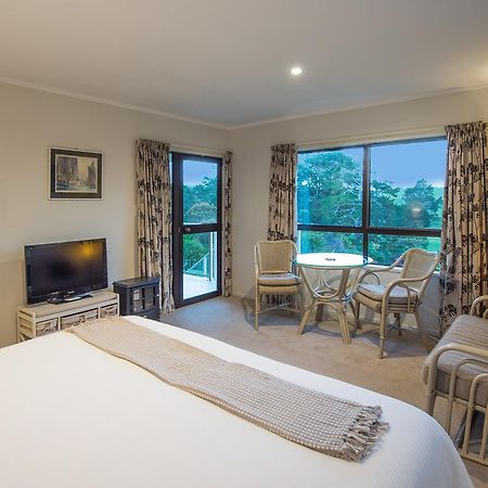 פאיהייה Morepork Riverside Lodge מראה חיצוני תמונה