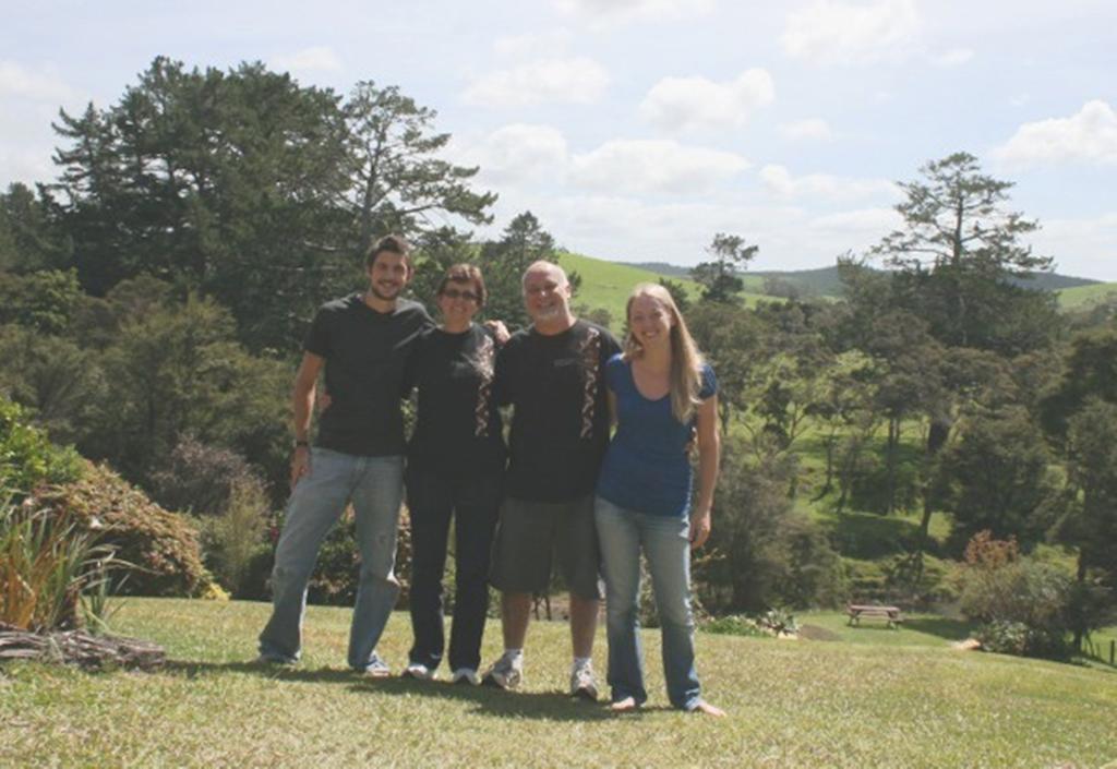 פאיהייה Morepork Riverside Lodge מראה חיצוני תמונה